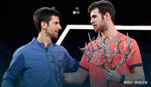 己的经历向 己的经历向